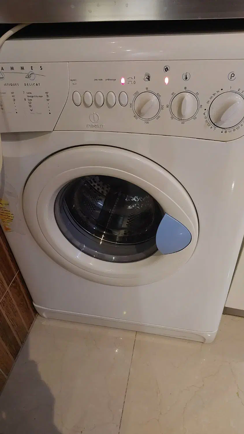 لباسشویی خشک کن واتوماتیک خارجی ایندیزیت 6کیلویی|ماشین لباسشویی و خشککن لباس|اصفهان, پارک مشتاق|دیوار