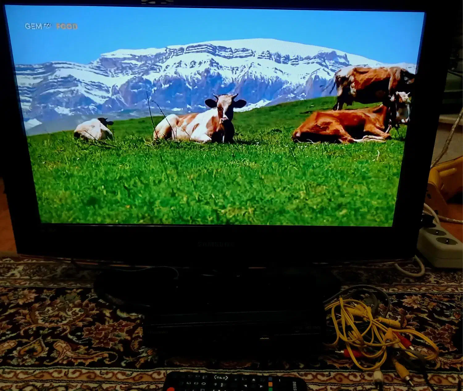 اصل کره  ۲۲ اینج و۲۶. اینچ ودستگاه دیجتال ولوازم|تلویزیون و پروژکتور|تهران, آشتیانی|دیوار