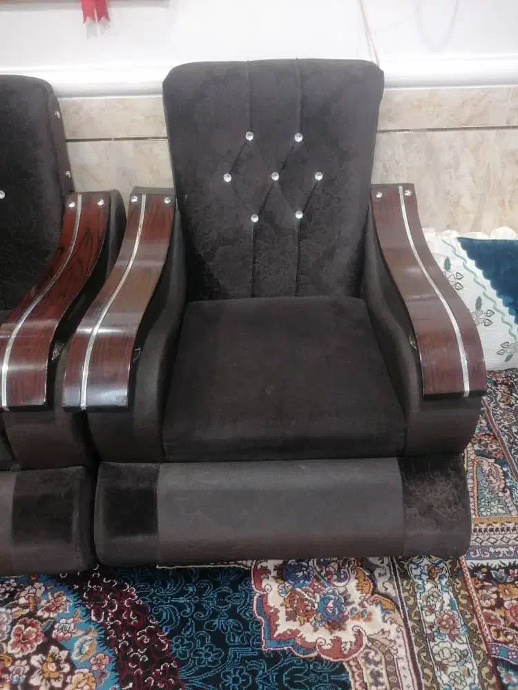 مبل 7نفرع تمیز|مبلمان خانگی و میز عسلی|کوه چنار, |دیوار