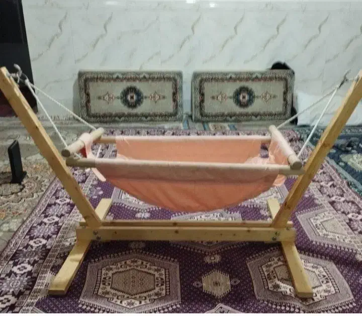 گهواره سنتی ننو|تخت و سرویس خواب|قرچک, باقرآباد|دیوار