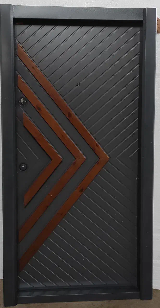 استخدام جوشکار و پرسکار درب و نقاش چوب . نجار|استخدام صنعتی، فنی، مهندسی|اردبیل, |دیوار