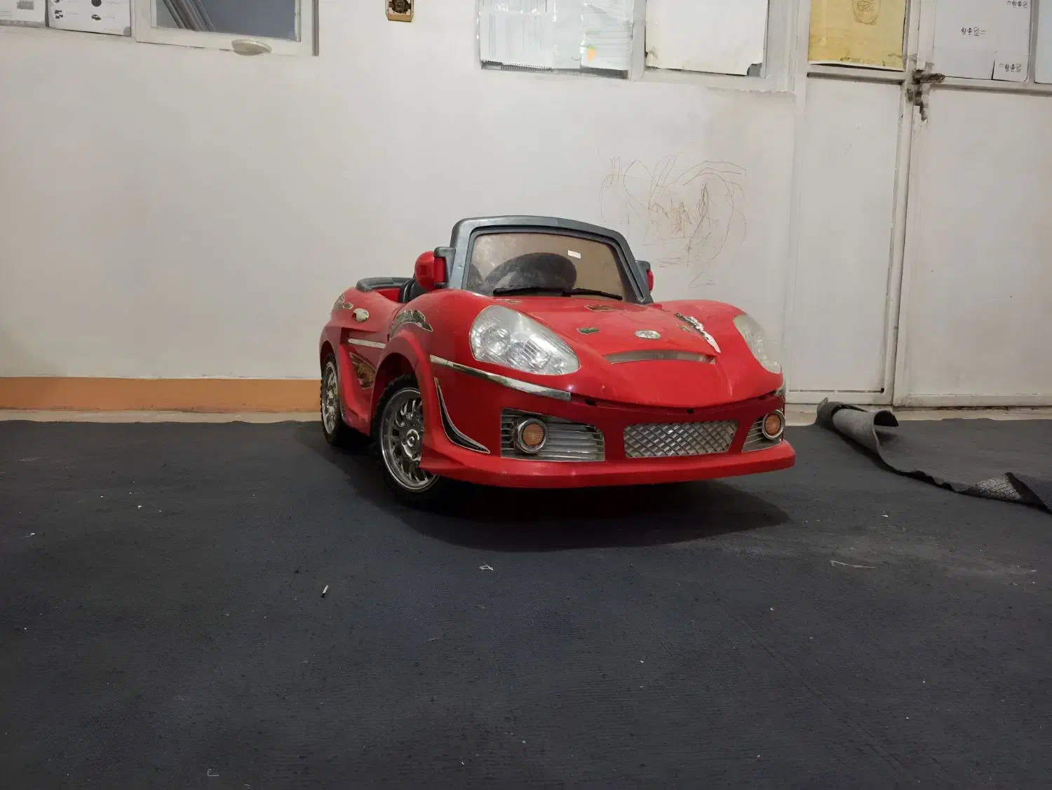 ماشین شارژی سالم|اسباب‌بازی بچه|مشکین‌دشت, |دیوار