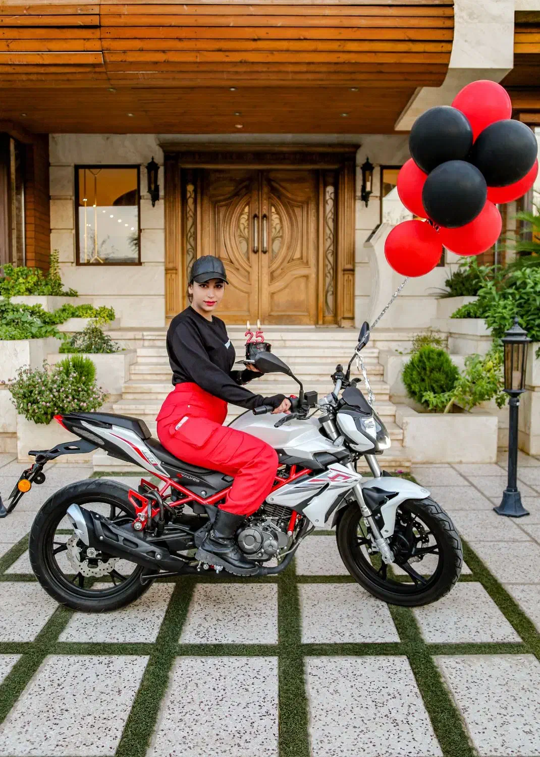 آتلیه وعکاسی کودک و بزرگسال|خدمات پذیرایی، مراسم|یزد, |دیوار