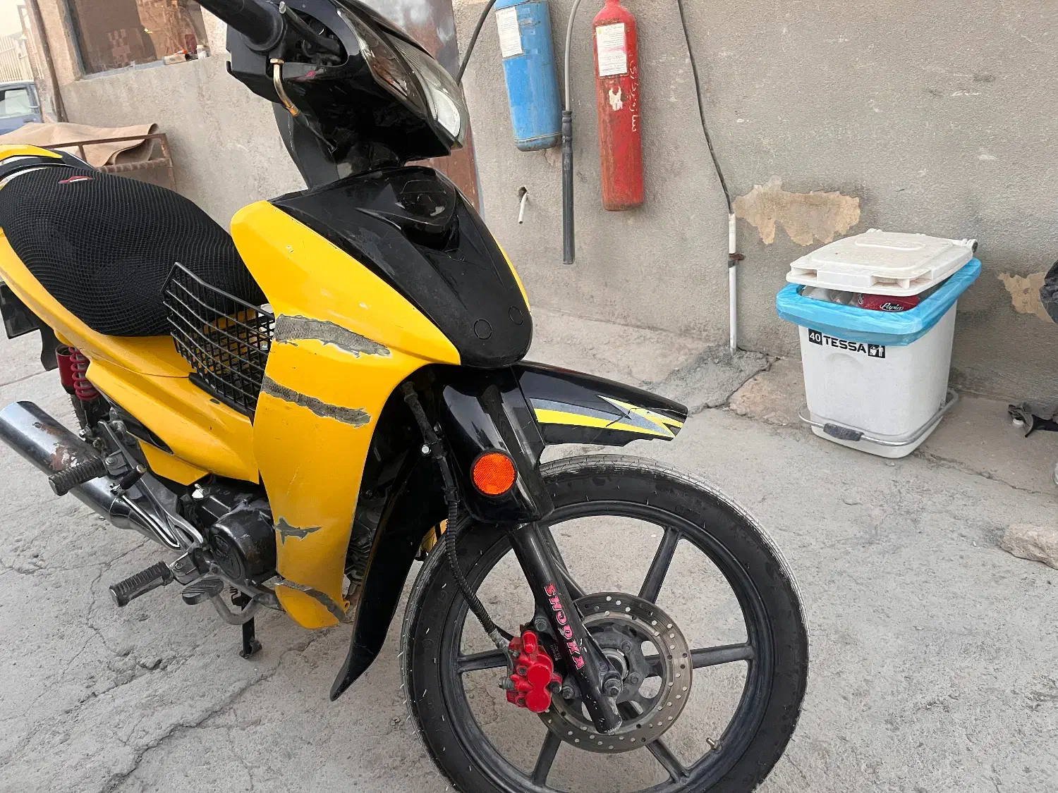 شوکا ۱۲۵|موتورسیکلت|فولادشهر, B1|دیوار