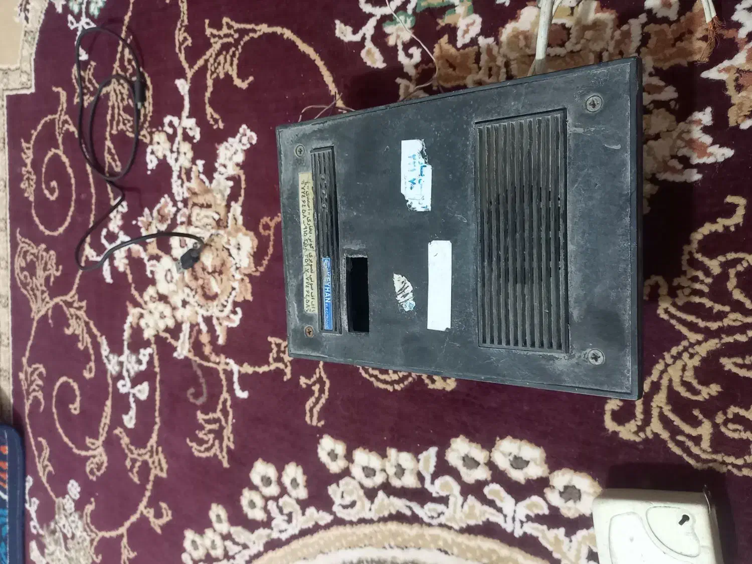 یک ایفون صوتی سالم ولوستر چهار لامپ|لوستر و چراغ آویز|میان ولایت, |دیوار