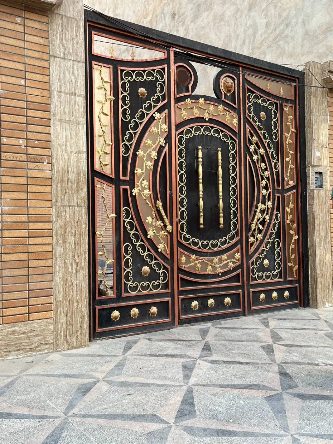 درب حیاط خانه یا باغ ویلا|مصالح و تجهیزات ساختمان|شوش, |دیوار