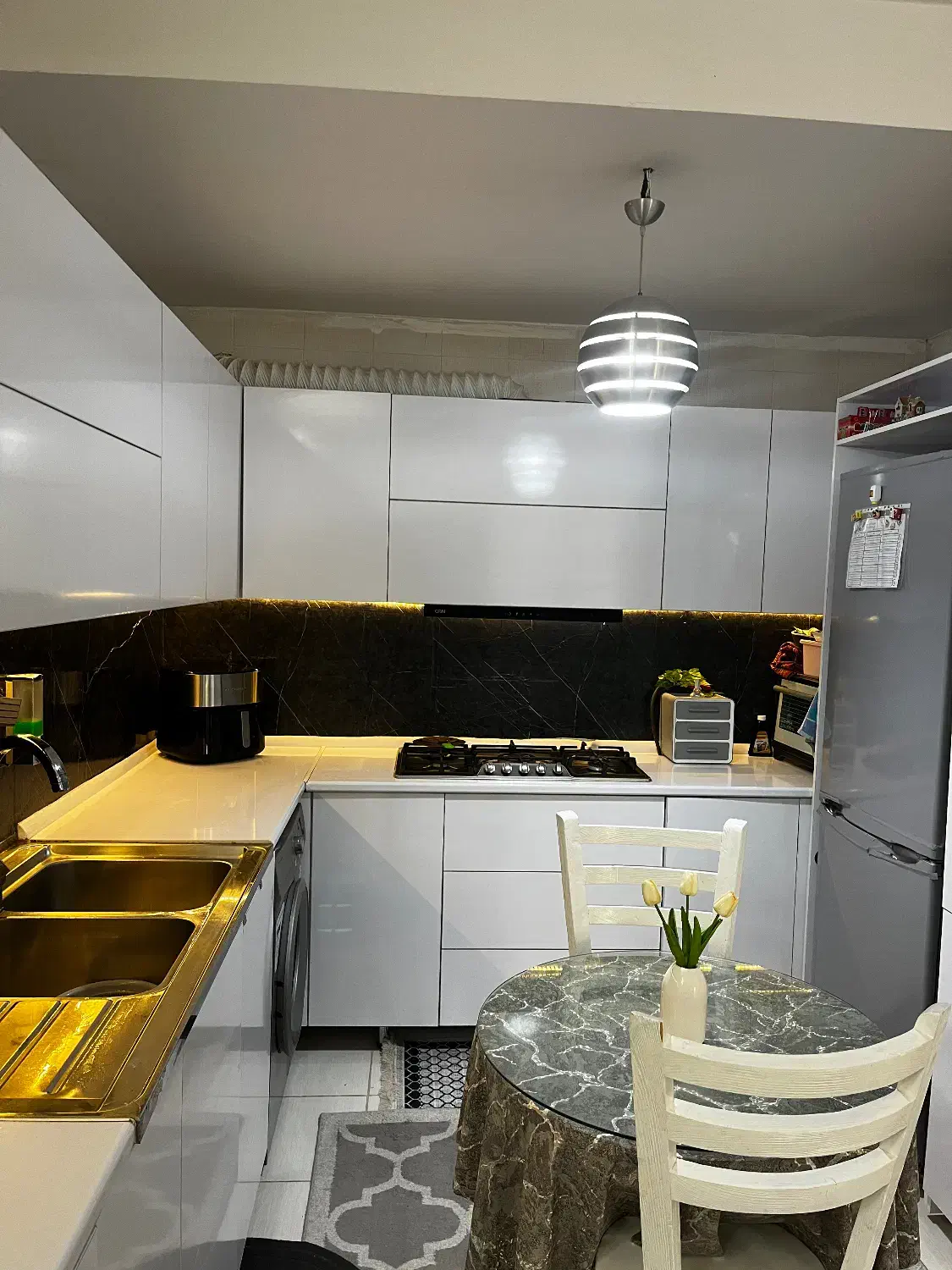 فروش منزل آپارتمانی شیک وتمیز|فروش آپارتمان|تیران, |دیوار