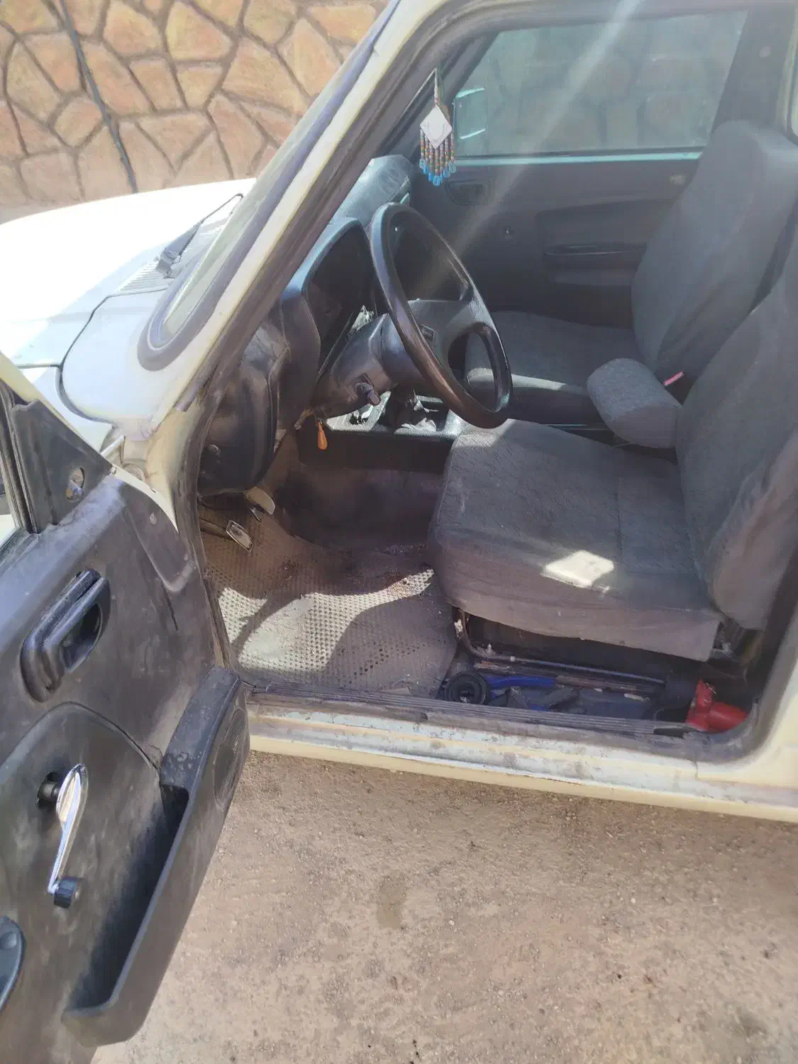 پیکان وانت مدل. ۹۳تمیز|خودرو سواری و وانت|نطنز, |دیوار