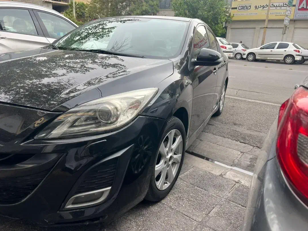 مزدا ۳ مدل ۹۰|خودرو سواری و وانت|شیراز, شهرک بهشتی|دیوار