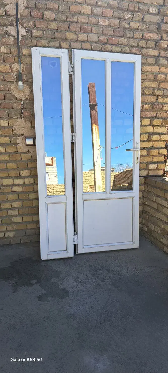 در و پنجره|مصالح و تجهیزات ساختمان|همدان, |دیوار