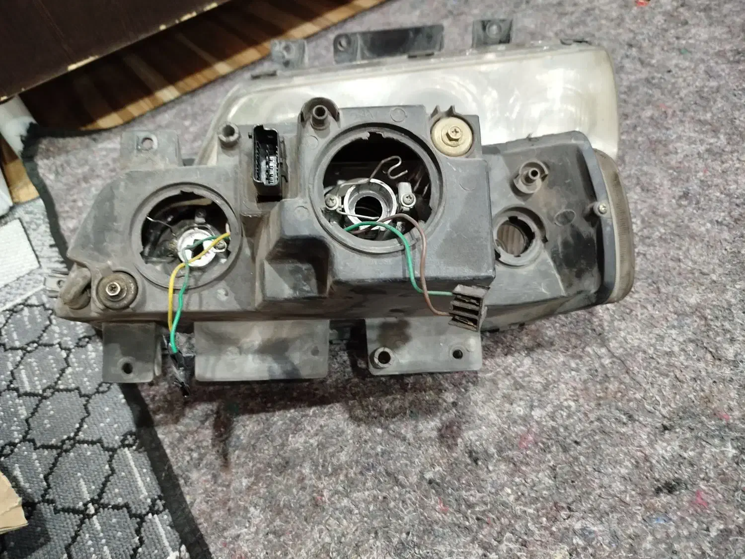 یک جفت چراغ 405  Slx ویک جفت هدلایت|قطعات یدکی و لوازم جانبی|اندیمشک, |دیوار