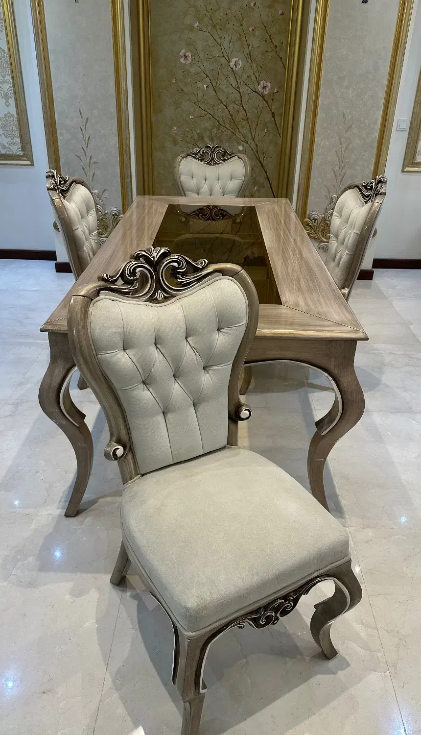 میز ناهارخوری ۴ نفره ترکیه ای خودرویی حد نو مقطوع|میز و صندلی غذاخوری|تهران, سازمان برنامه شمالی|دیوار