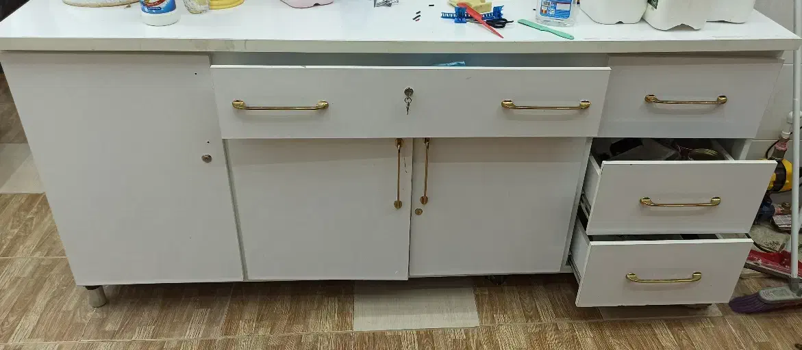 کابینت فلزی ـاینه|لوازم سرویس بهداشتی|کرمانشاه, |دیوار