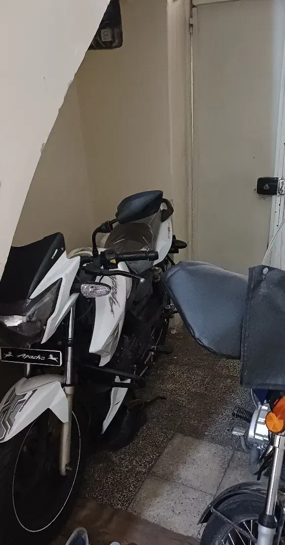 آپاچی 180سفید|موتورسیکلت|تهران, بریانک|دیوار