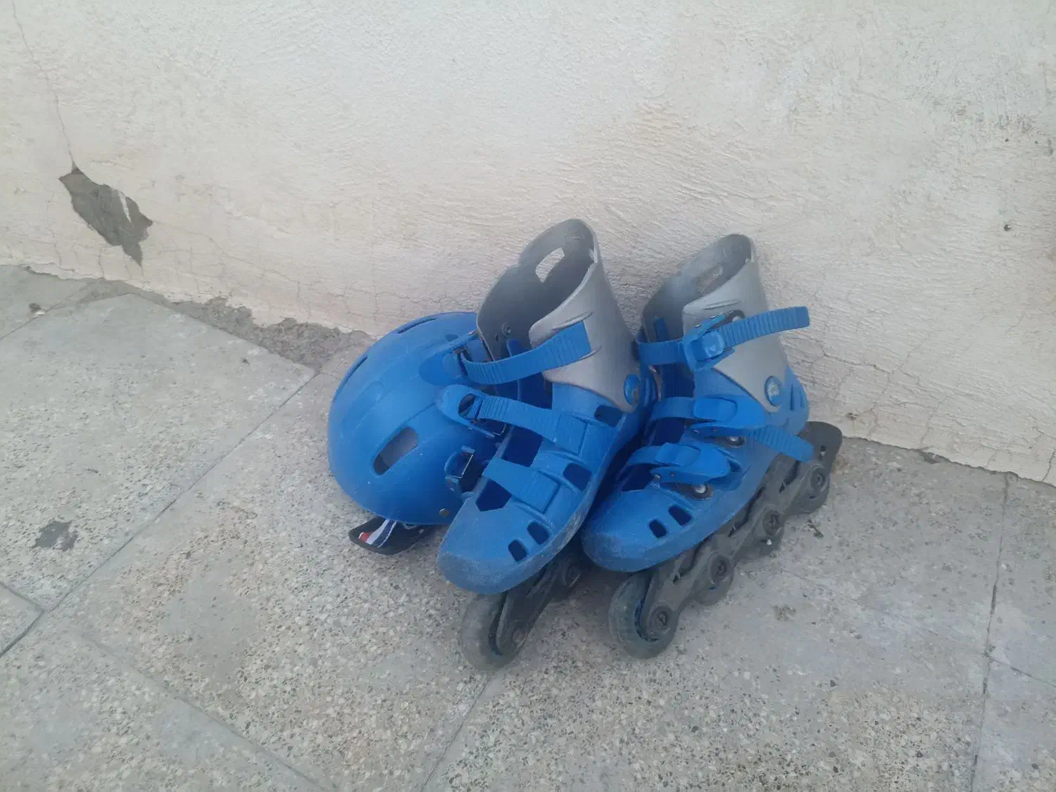 کفش اسکیت|دوچرخه، اسکیت، اسکوتر|مشهد, هفده شهریور|دیوار