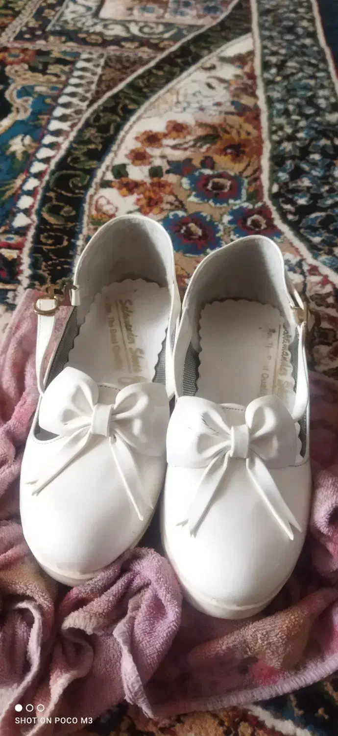 یه جفت کفش بچه گانه|کفش و لباس بچه|شهرکرد, |دیوار