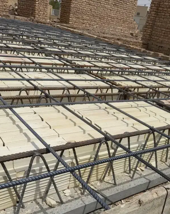 اجرای سقف تیرچه بلوک با ابزار متری ۱۵۰تا۲۰۰میبندم|خدمات پیشه و مهارت|یزد, |دیوار