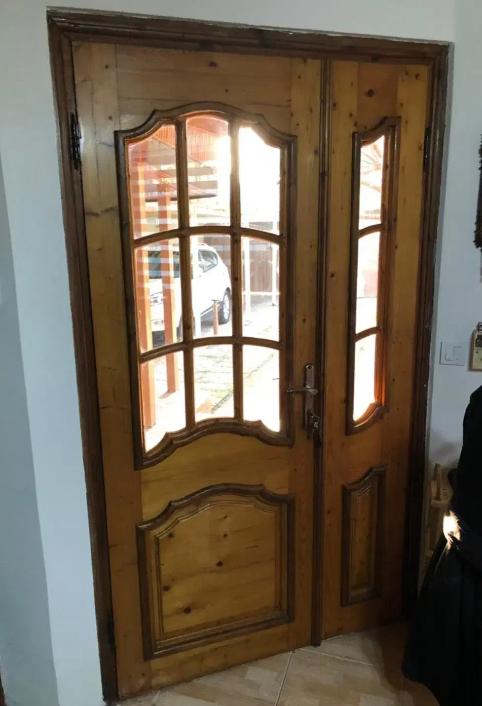 درب چوبی قدیمی|مصالح و تجهیزات ساختمان|رویان, |دیوار