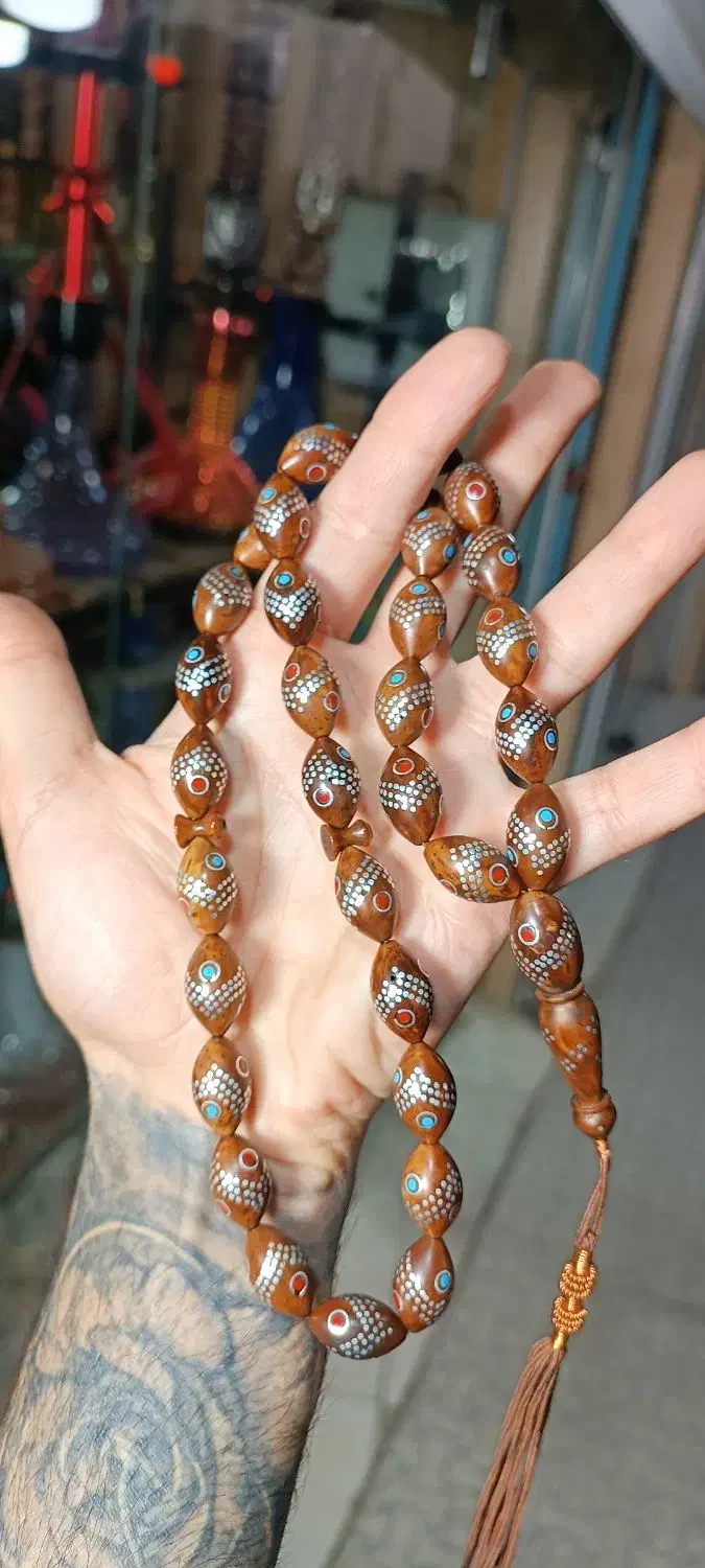 تسبیح کشکول نقره کوب|جواهرات|مسجد سلیمان, |دیوار