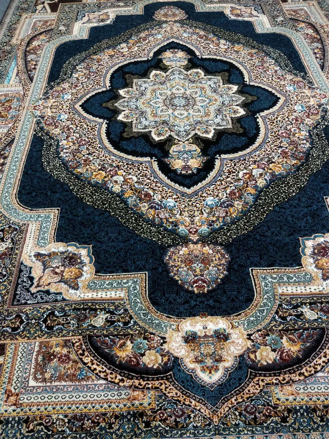 علی|فرش|گرگان, |دیوار