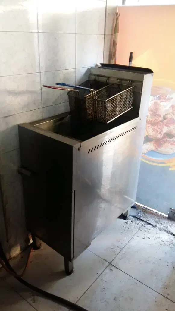 تجهیزات رستوران|کافی‌شاپ و رستوران|اصفهان, خواجو|دیوار