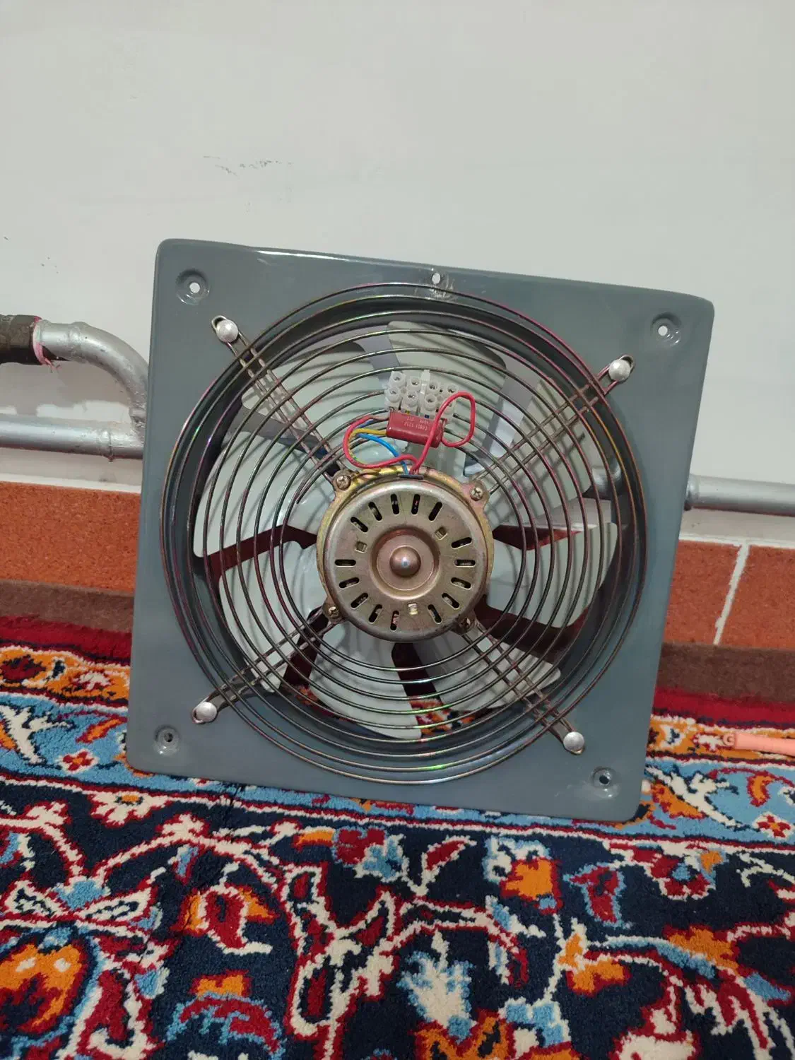 تهویه بزرگ|پنکه و تصفیه‌کنندهٔ هوا|مهاباد (آذربایجان غربی), |دیوار