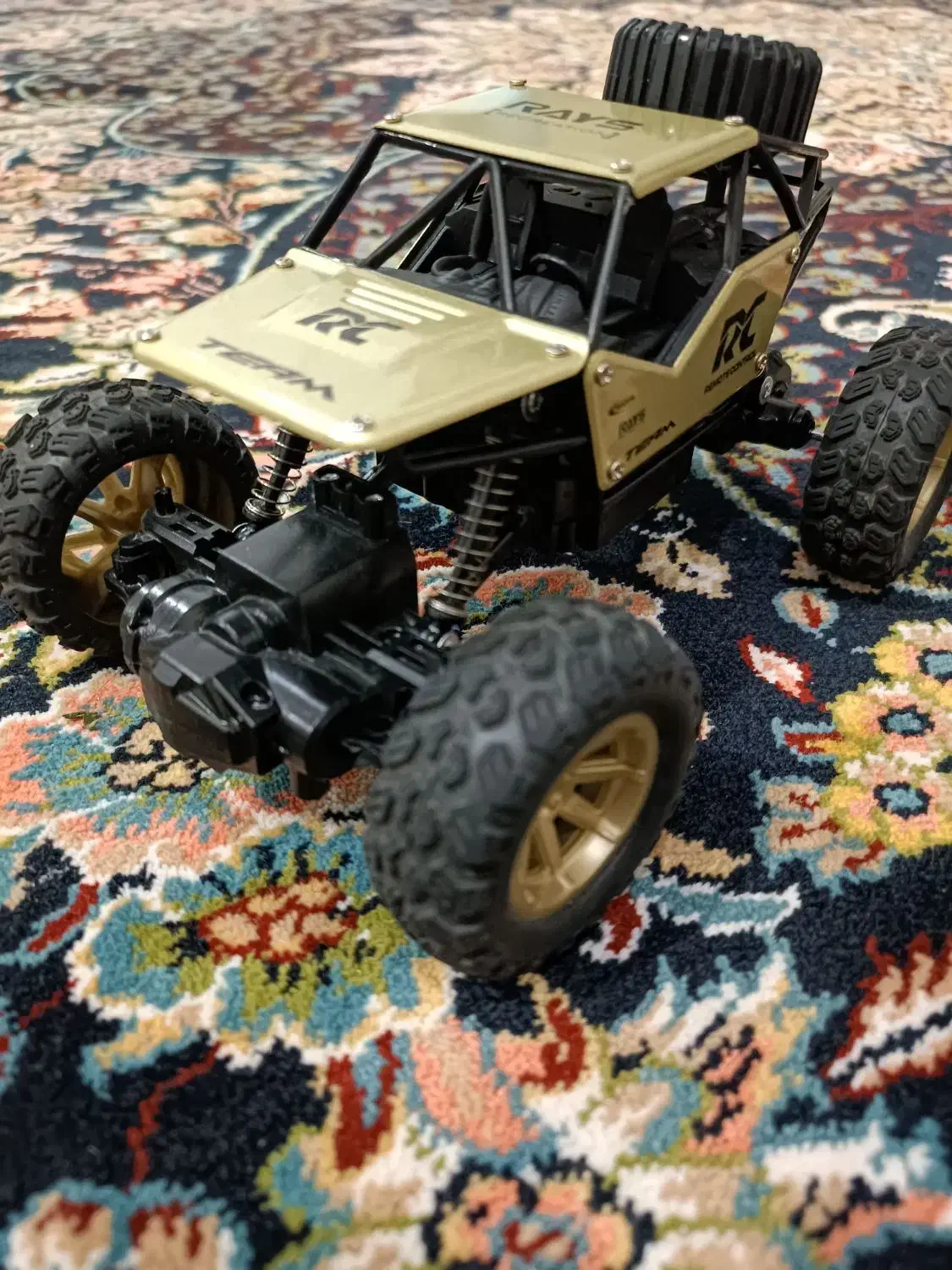 ماشین کنترلی افرود|اسباب‌‌بازی|مهریز, |دیوار