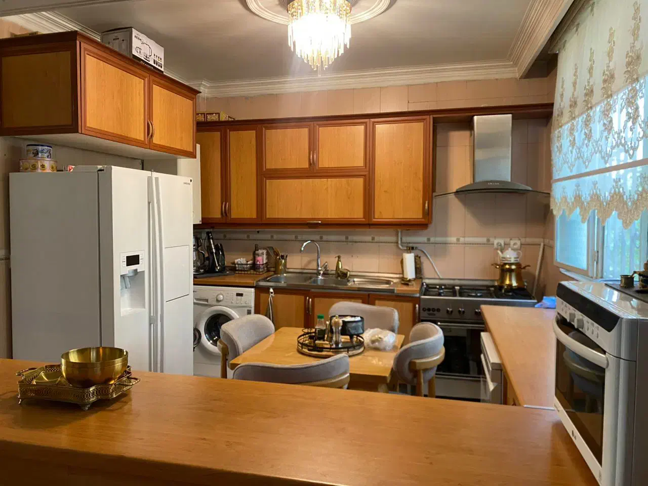 ۱۲۰ متر. مرزداران. بالای همکف. ویلایی