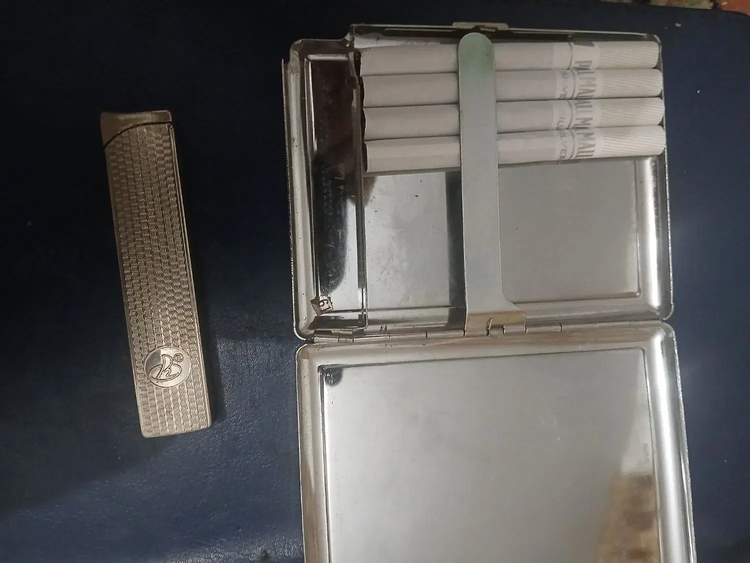 جاسیگاری انتیک|کلکسیون اشیاء عتیقه|چهارباغ, |دیوار