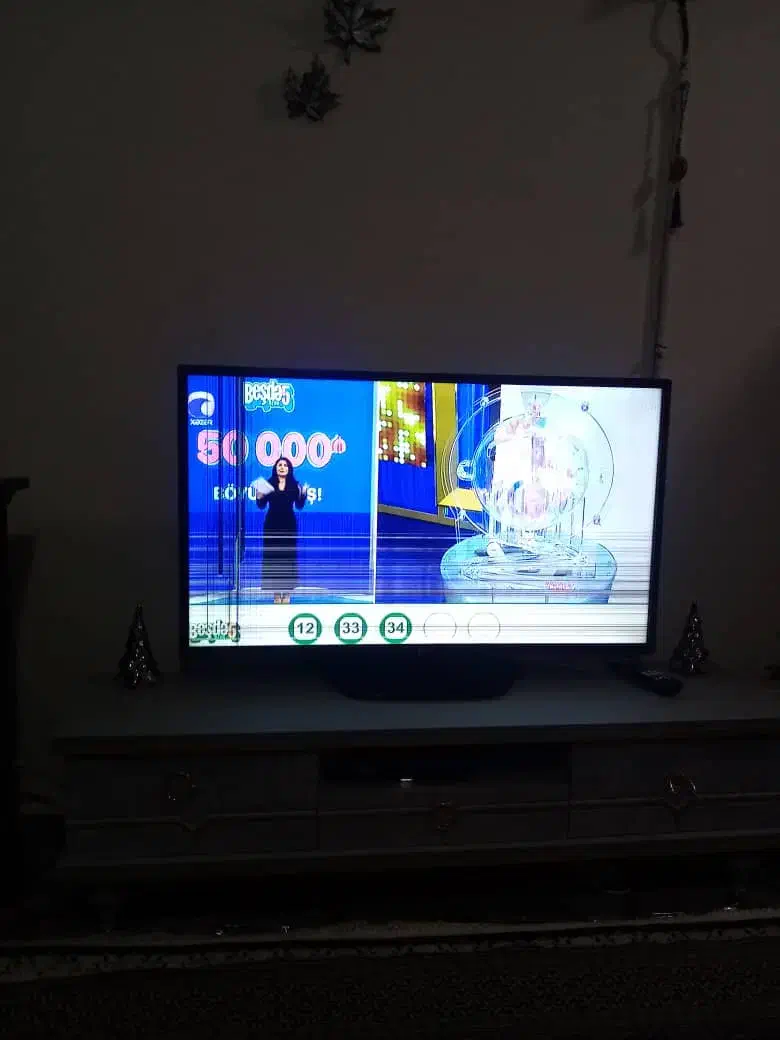 تلویزیون|تلویزیون و پروژکتور|اسلامشهر, شهرک امام حسین (میان آباد)|دیوار