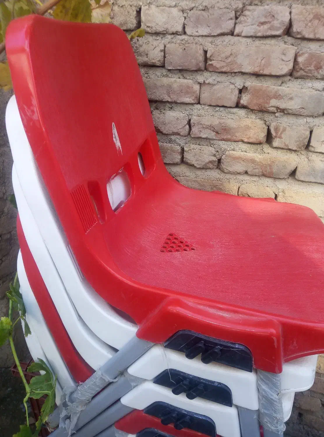 6عدد صندلی در حد نو|میز و صندلی غذاخوری|مراغه, |دیوار