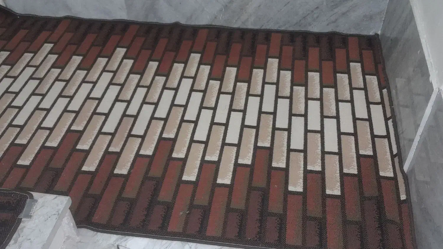 گیلم فرش راه پله در حد نو|گلیم، جاجیم، گبه|نسیمشهر, |دیوار