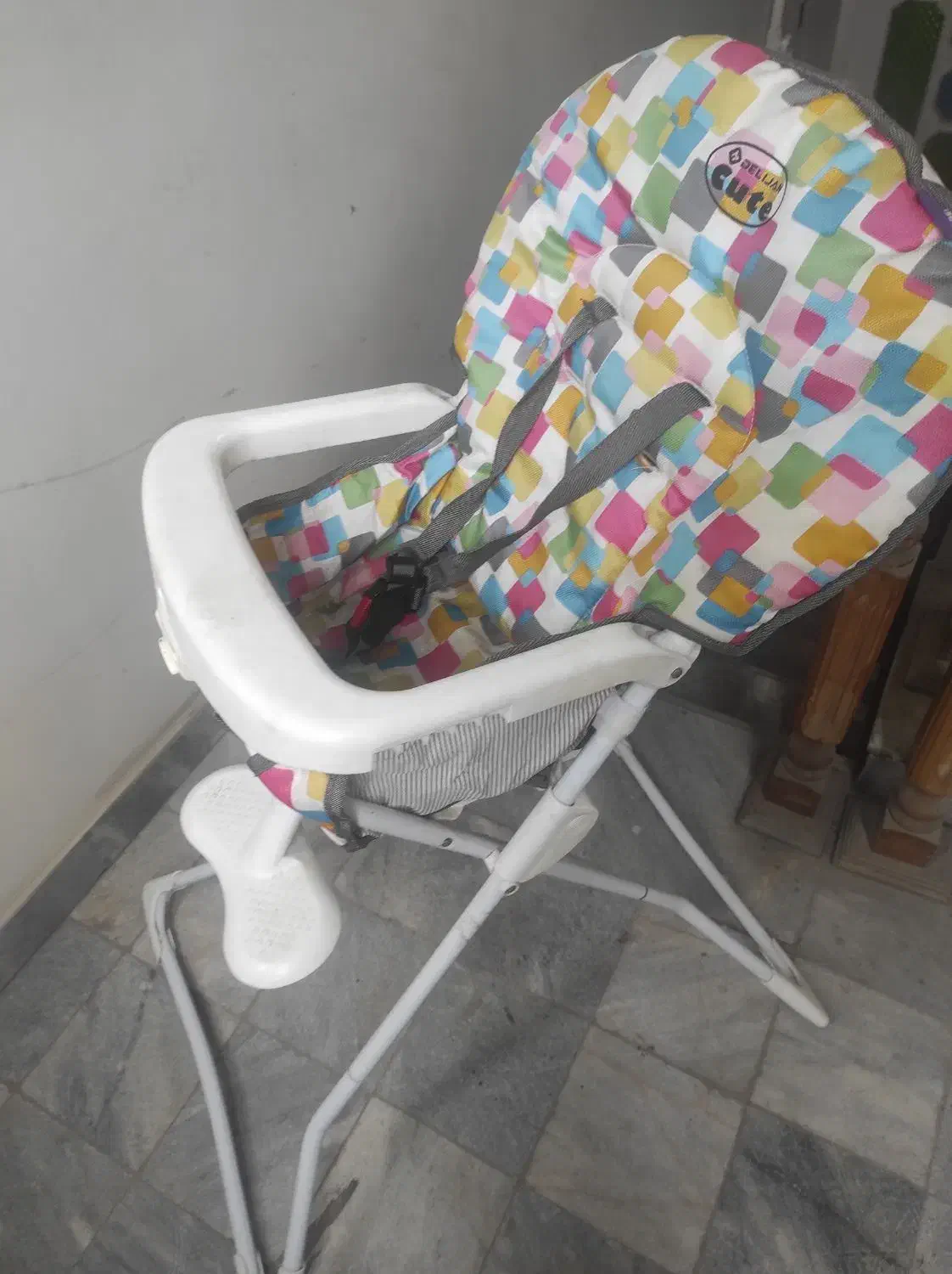 صندلی بچه|تخت و صندلی بچه|مشهد, فردوسی|دیوار