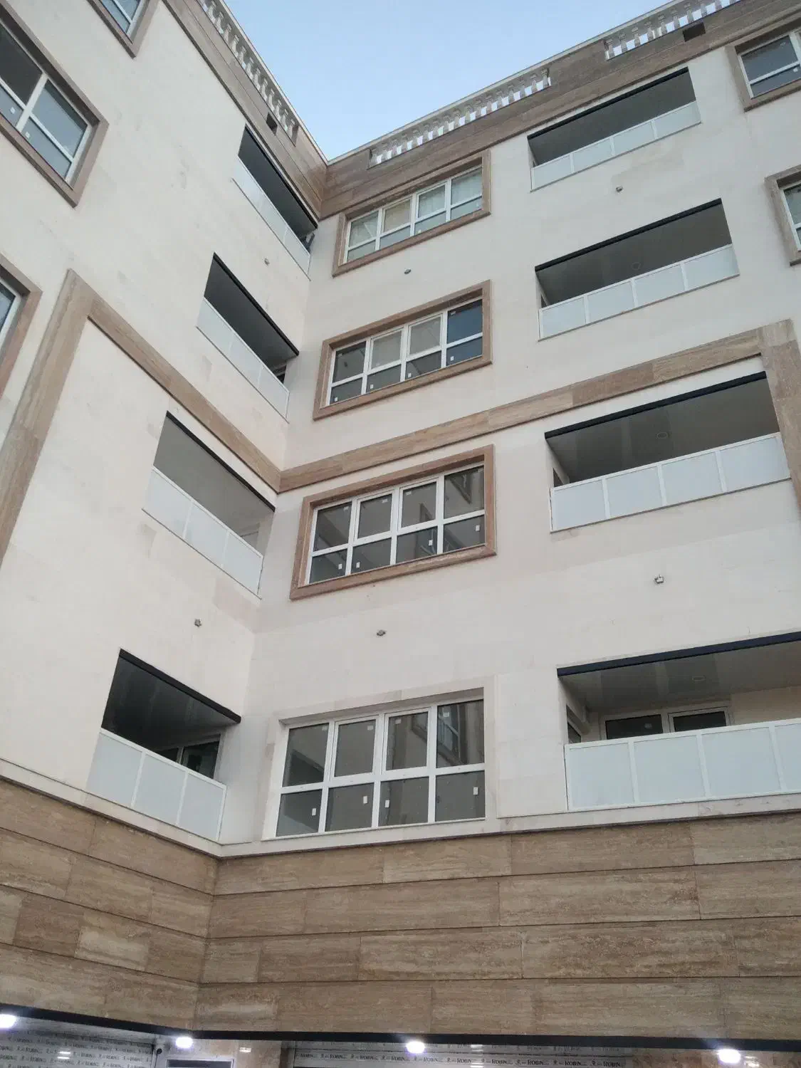 فروش آپارتمان زرقان نوساز کلید نخورده|فروش آپارتمان|زرقان, |دیوار