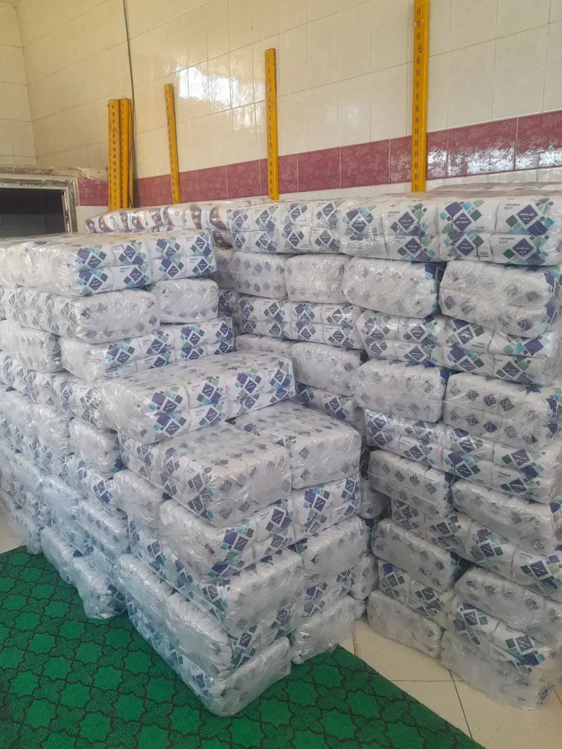 دستمال کاغذی اقتصادی|مواد شوینده و دستمال کاغذی|مشهد, مقدم|دیوار