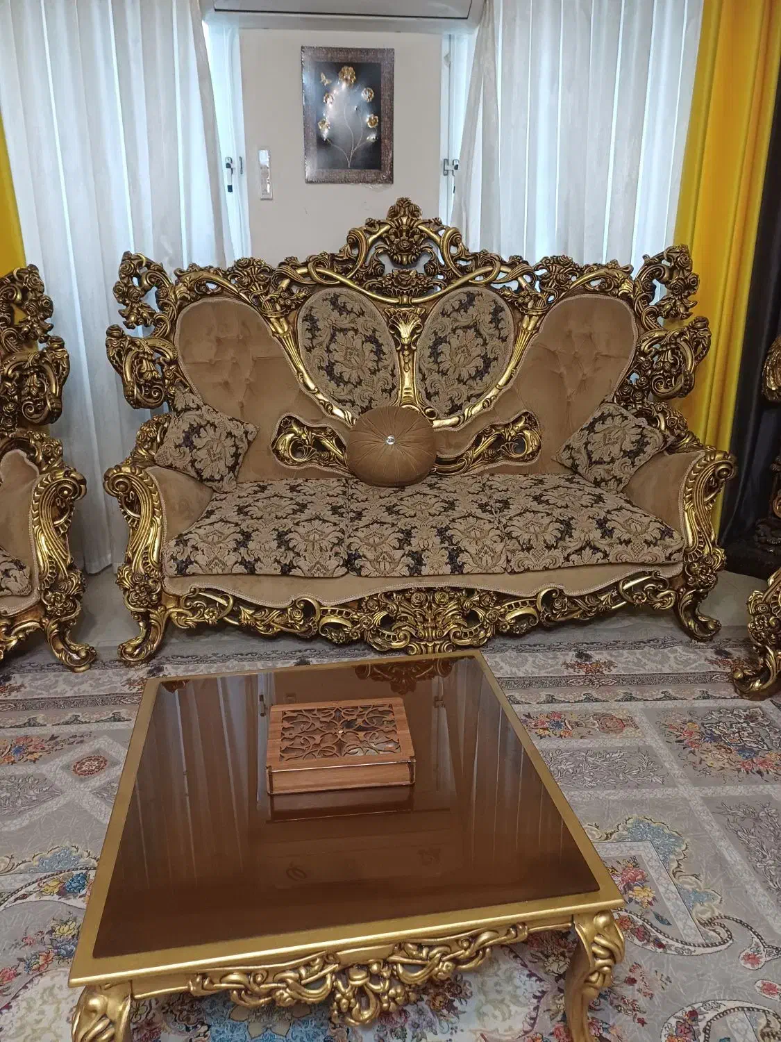 مبل ۹ نفره سلطنتی|مبلمان خانگی و میز عسلی|شاهین‌شهر, ۹ دی|دیوار