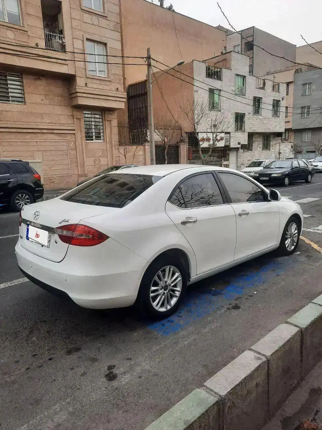 جک جی۵(j5)مدل۹۶ اتومات بدون رنگ درحدصفر|خودرو سواری و وانت|تهران, شهرک پاسداران|دیوار
