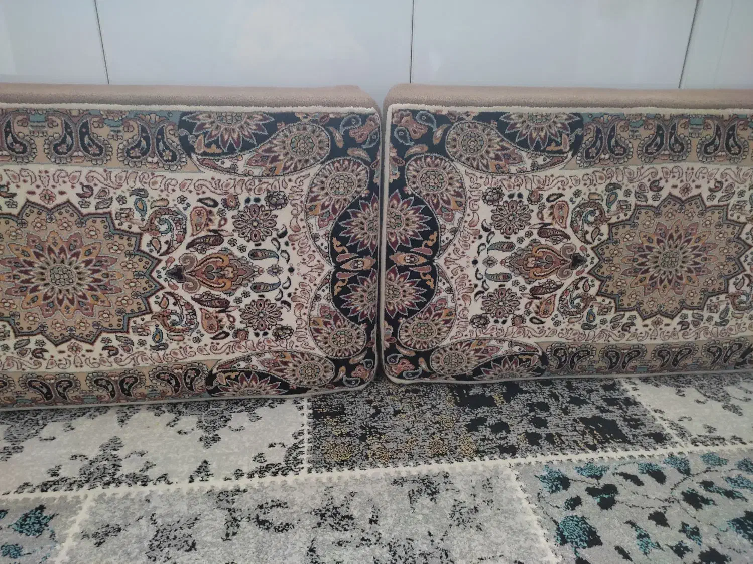 پشتی در حد نو|پشتی|محمدیه-قزوین, |دیوار