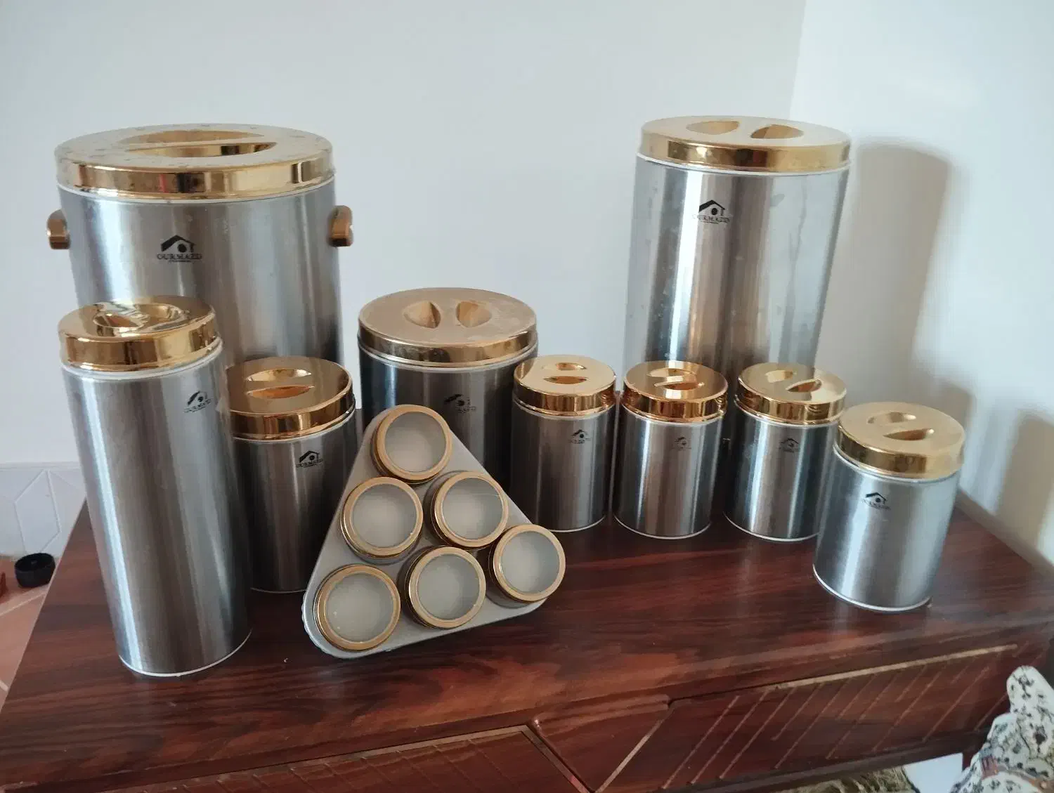 سرویس اشپزخانه|ظروف نگهدارنده، پلاستیکی، یک‌بارمصرف|بیرجند, |دیوار