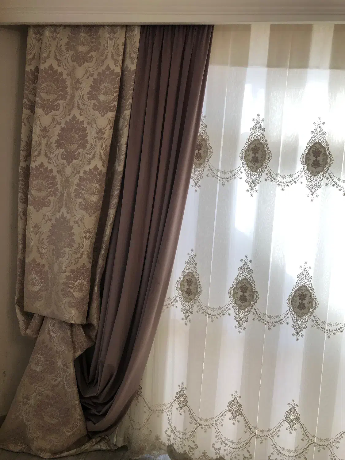 پرده|پرده، رانر، رومیزی|اصفهان, پروین|دیوار