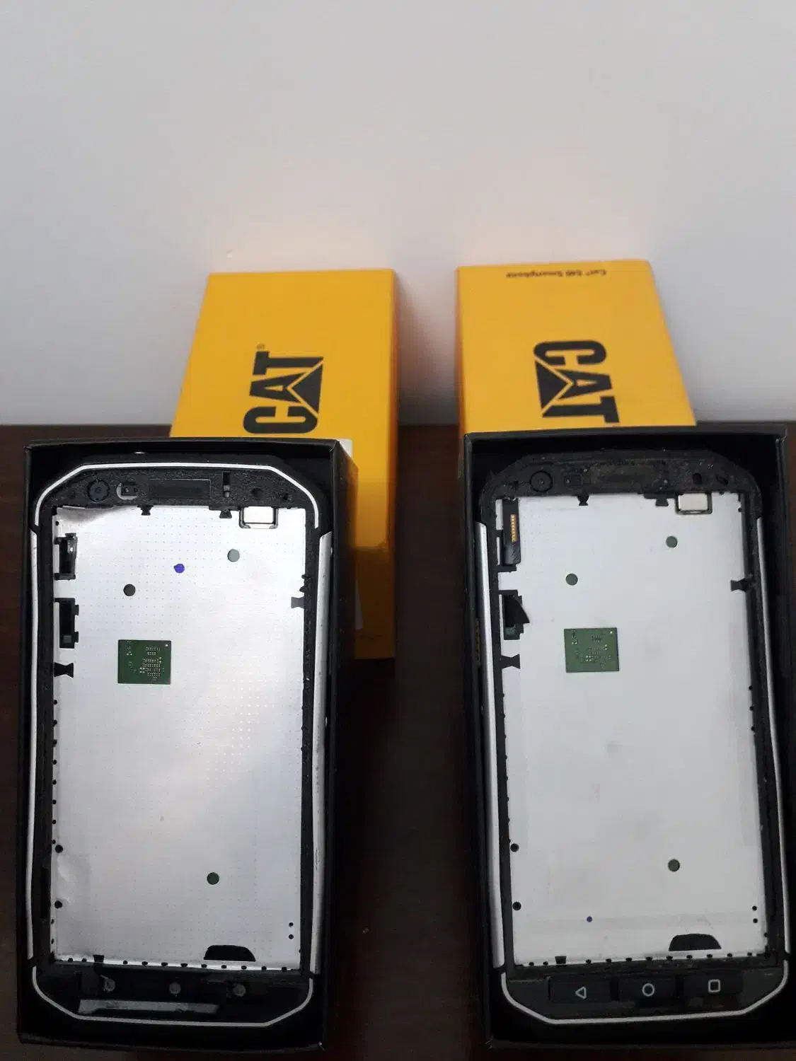 گوشی کاترپیلار|موبایل|بجنورد, |دیوار