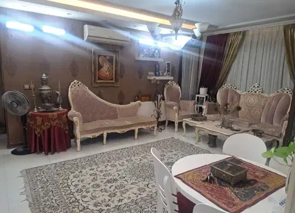 آپارتمان۹۰متری۲خواب جنوبی پرنور(برازنده امیرکبیر)|فروش آپارتمان|اصفهان, برازنده|دیوار