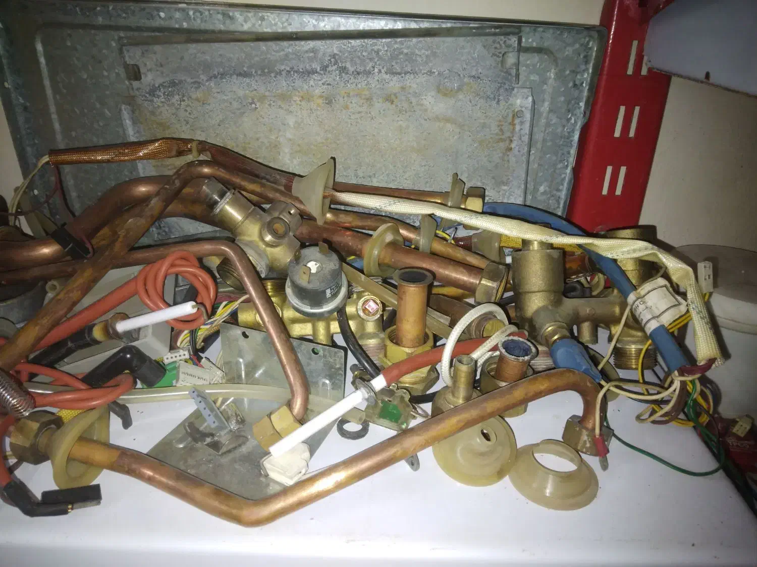 فروش قطعات استوک پکیج|آبگرمکن، پکیج، شوفاژ|رودهن, |دیوار