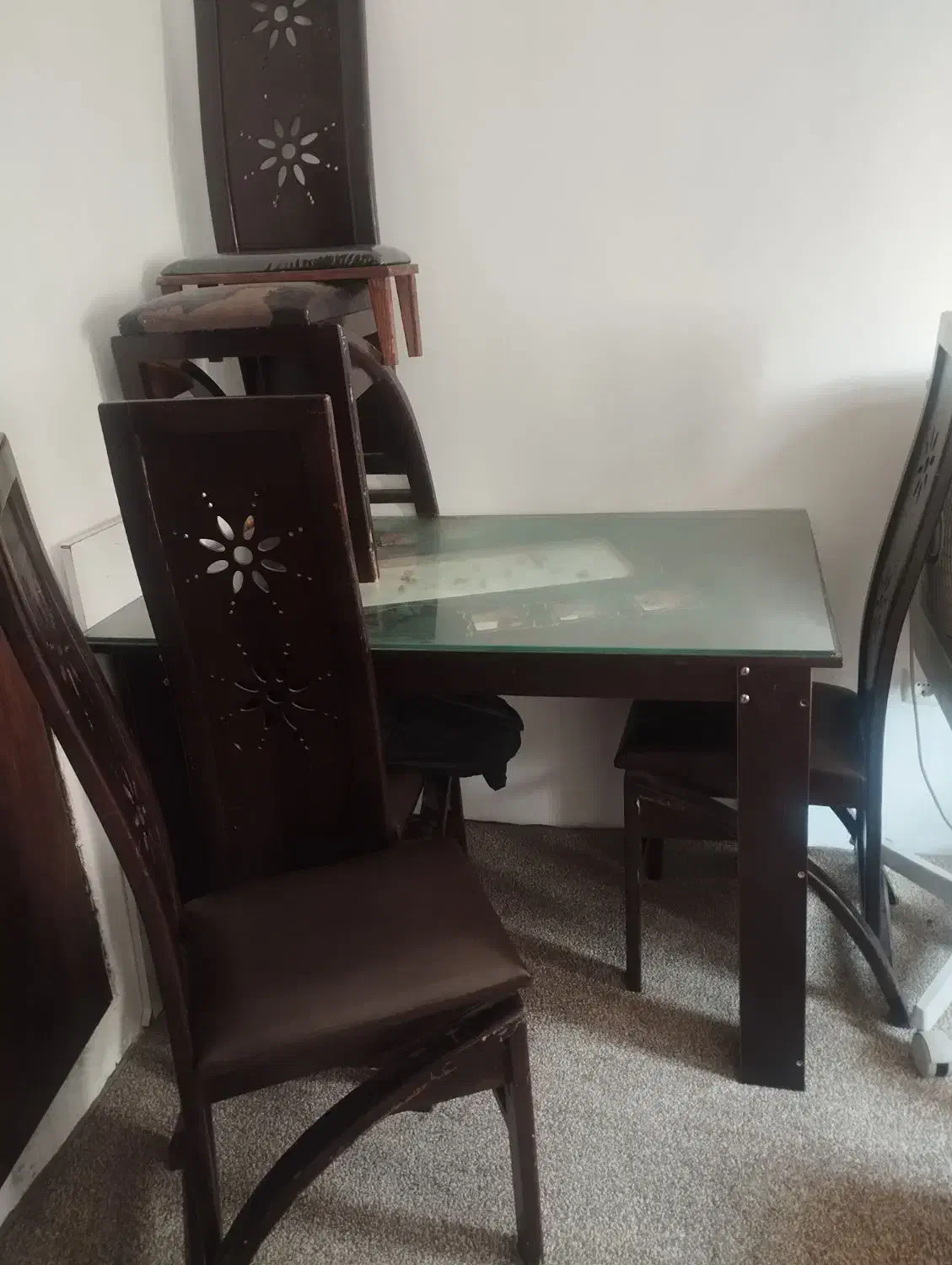 میزنهارخوری 4نفره تمام چوب|میز و صندلی غذاخوری|بجنورد, |دیوار