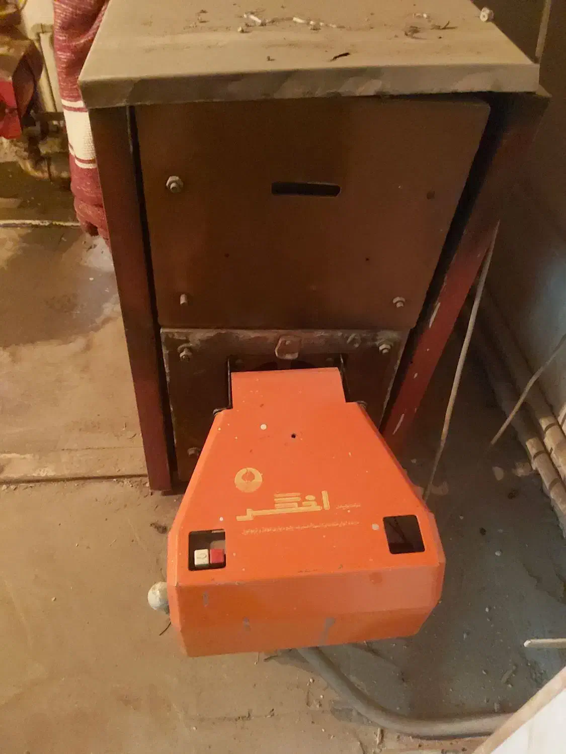 وسایل موتور خانه|آبگرمکن، پکیج، شوفاژ|خمینی‌شهر, |دیوار