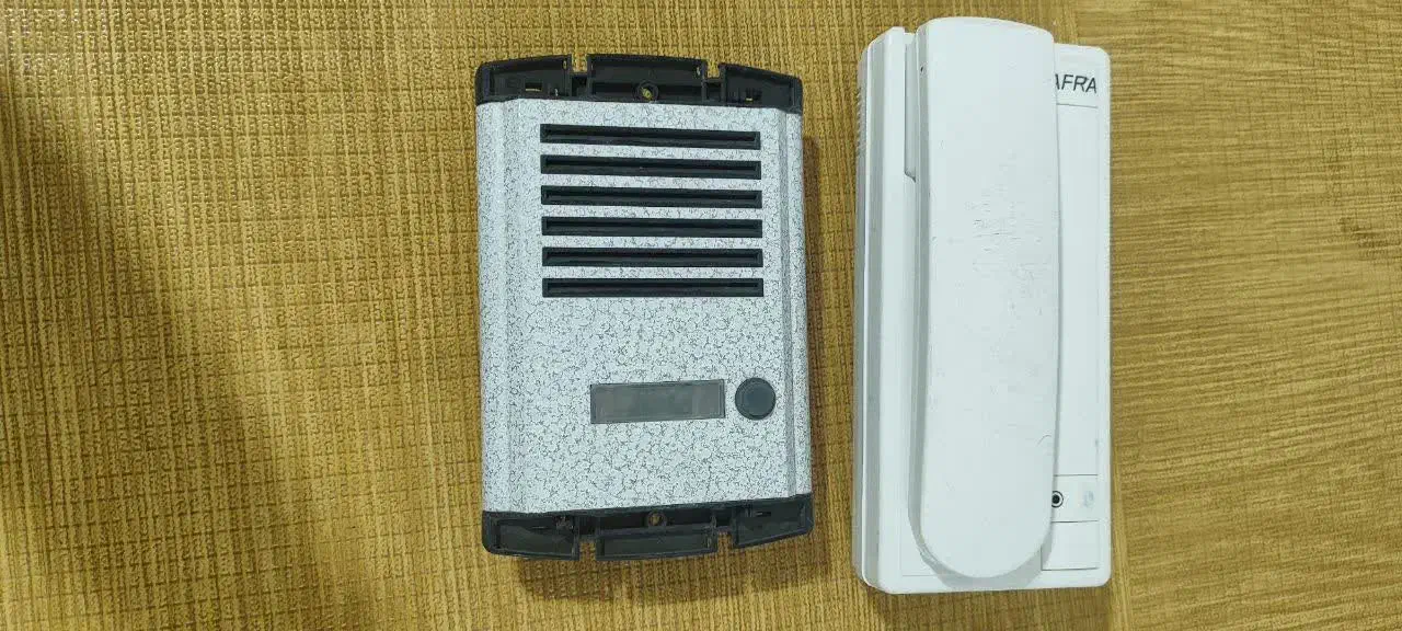 آیفون صوتی تابان با در باز کن صحیح و سالم|صوتی و تصویری|اراک, |دیوار