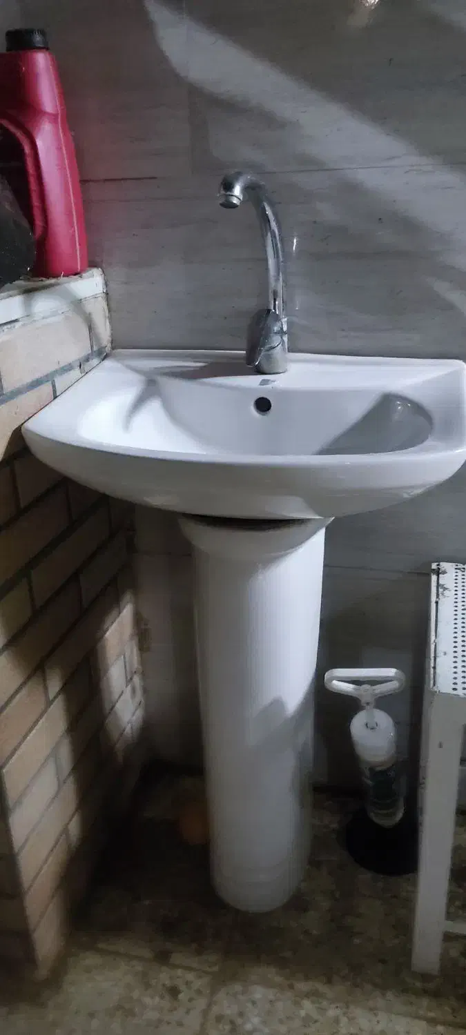 روشویی با شیر اهرمی|لوازم سرویس بهداشتی|پیشوا, |دیوار