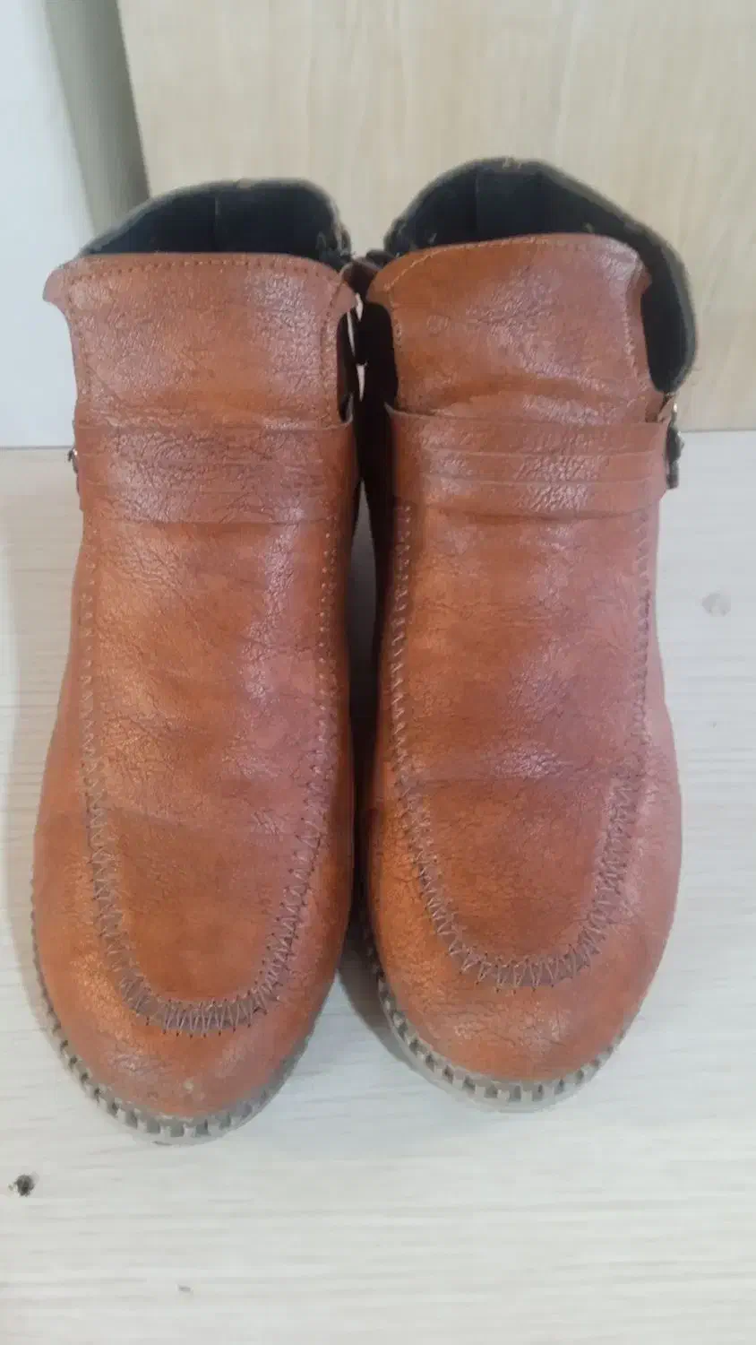 نیم بوت|کیف، کفش، کمربند|چهاردانگه (تهران), |دیوار