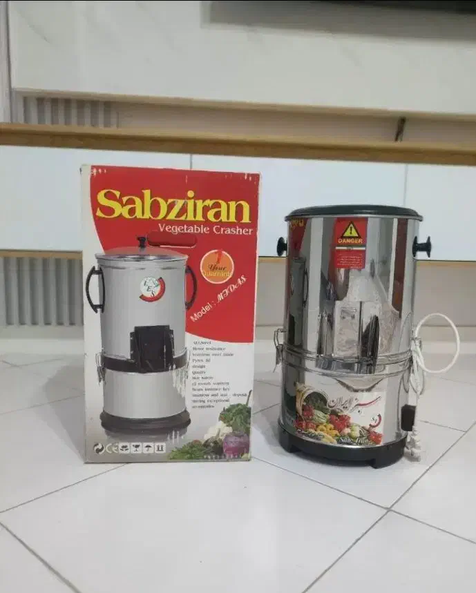 سبزی خردکن آکبند ۳ کیلویی سبز ایران زیر قیمت|خردکن، آسیاب، غذاساز|پیشوا, |دیوار