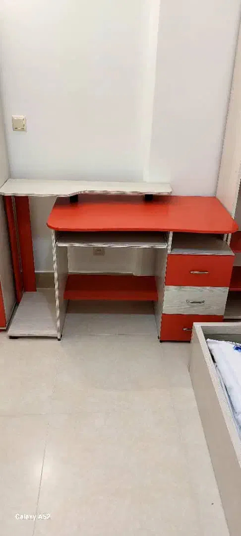 سرویس خواب نوجوان  برند katkar|تخت و سرویس خواب|صدرا-فارس, فاز ۲|دیوار